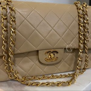 SOLD - AUTHENTIC VINTAGE MEDIUM BEGIE CF